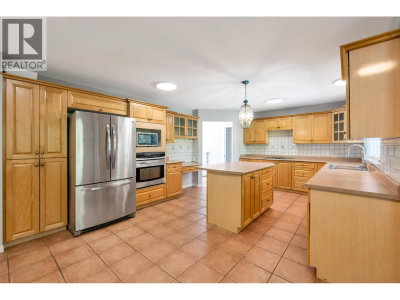 10291 CAITHCART Road | Richmond British Columbia | Slide Image Seven