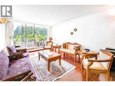 2020 FULLERTON Avenue | North Vancouver British Columbia | Slide Image Nine