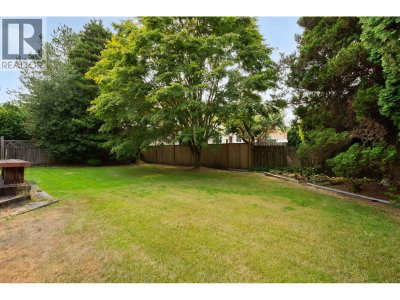 7340 SCHAEFER Avenue | Richmond British Columbia | Slide Image Twenty-two