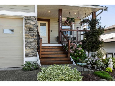 51225 ROWANNA Crescent | Chilliwack British Columbia | Slide Image Eight