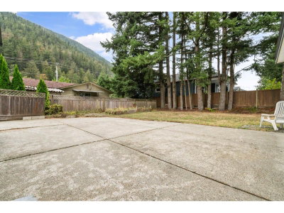 411 EMERALD Avenue | Harrison Hot Springs British Columbia | Slide Image Thirty-seven