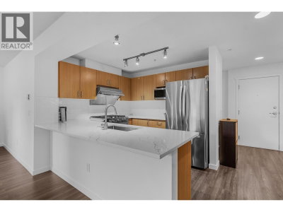 200 KLAHANIE Drive | Port Moody British Columbia | Slide Image Nine