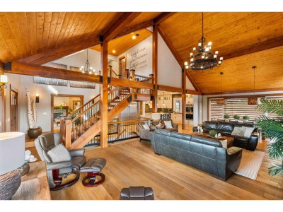 34247 FARMER Road | Abbotsford British Columbia | Slide Image Ten