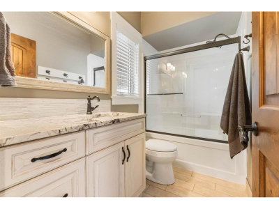 34247 FARMER Road | Abbotsford British Columbia | Slide Image Twenty-one