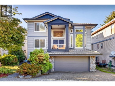 2020 PARKWAY Boulevard | Coquitlam British Columbia | Slide Image One