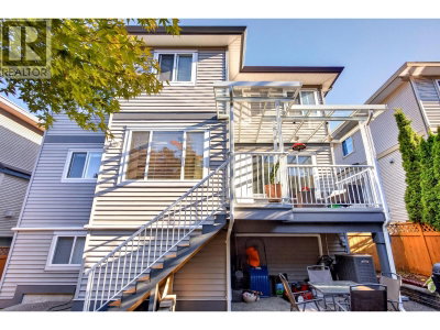 2020 PARKWAY Boulevard | Coquitlam British Columbia | Slide Image Thirty-two