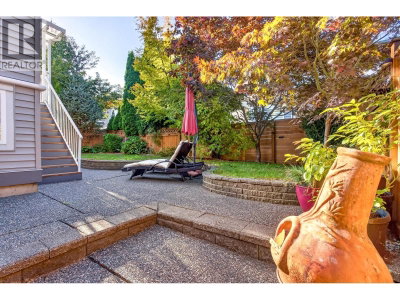 2020 PARKWAY Boulevard | Coquitlam British Columbia | Slide Image Thirty-four