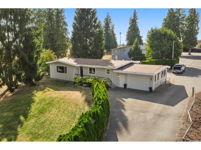 2481 LEFEUVRE Road | Abbotsford British Columbia | Slide Image Twelve