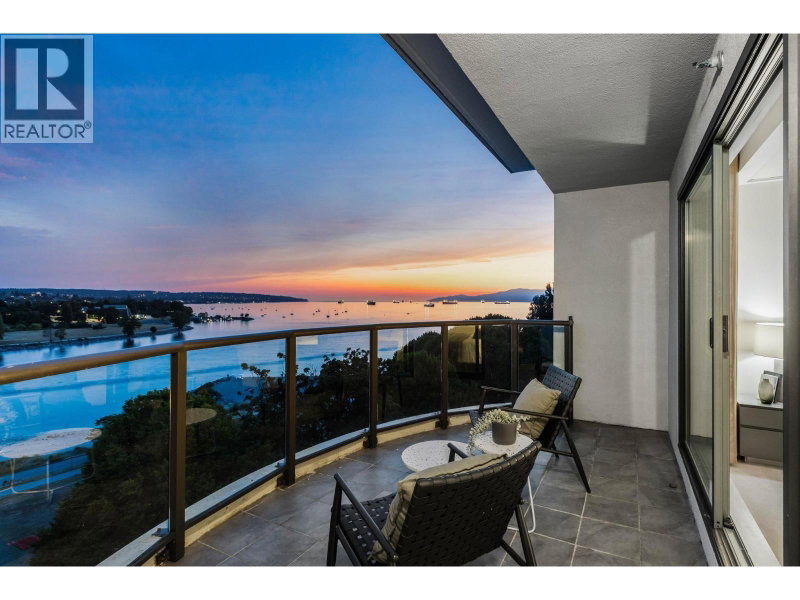 1233 BEACH Avenue Vancouver British Columbia, V6E 1V4 - 3 Bedrooms Waterfront Condo For Sale