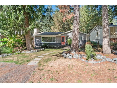 624 MOUNTAIN VIEW Road | Cultus Lake British Columbia | Slide Image Twenty-five