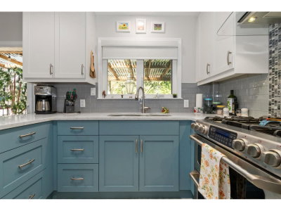 624 MOUNTAIN VIEW Road | Cultus Lake British Columbia | Slide Image Eight
