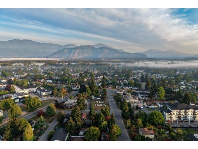 46019 MELLARD Avenue | Chilliwack British Columbia | Slide Image Thirteen