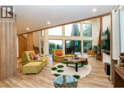 159 ROE Drive | Port Moody British Columbia | Slide Image Eleven