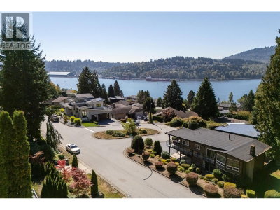 159 ROE Drive | Port Moody British Columbia | Slide Image Seventeen