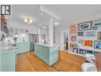 1311 BEACH Avenue | Vancouver British Columbia | Slide Image Twelve