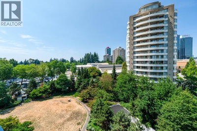 4880 BENNETT Street | Burnaby British Columbia | Slide Image Twenty