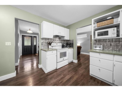 34855 LABURNUM Avenue | Abbotsford British Columbia | Slide Image Thirteen