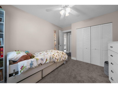 34855 LABURNUM Avenue | Abbotsford British Columbia | Slide Image Eighteen