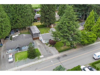 34855 LABURNUM Avenue | Abbotsford British Columbia | Slide Image Three