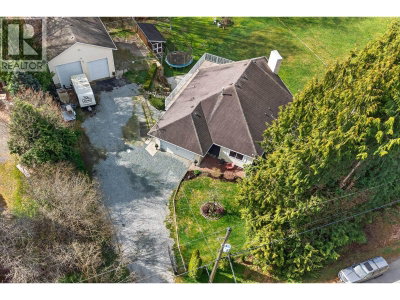 25700 116 Avenue | Maple Ridge British Columbia | Slide Image Thirty-two