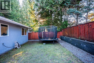1668 CONNAUGHT Drive | Port Coquitlam British Columbia | Slide Image Twenty-seven