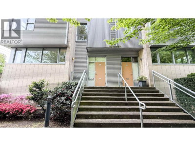 390 11TH Avenue | Vancouver British Columbia | Slide Image Two