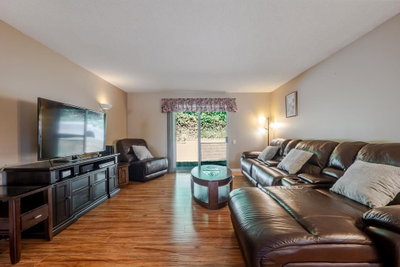 3051 CROSSLEY Drive | Abbotsford British Columbia | Slide Image Four
