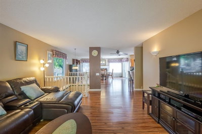 3051 CROSSLEY Drive | Abbotsford British Columbia | Slide Image Five