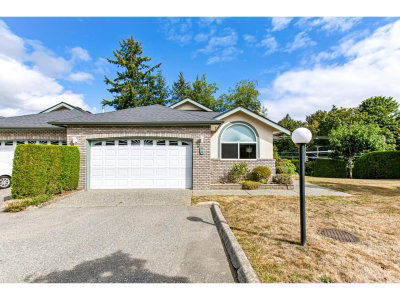 32777 CHILCOTIN Drive | Abbotsford British Columbia | Slide Image One