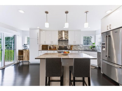 32777 CHILCOTIN Drive | Abbotsford British Columbia | Slide Image Ten