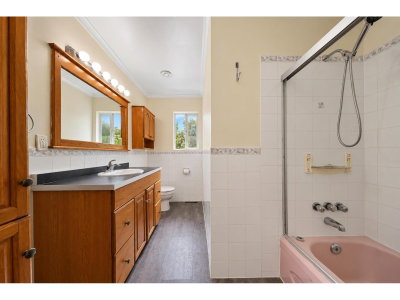 14490 106A Avenue | Surrey British Columbia | Slide Image Fifteen