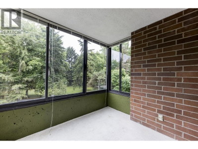 4101 YEW Street | Vancouver British Columbia | Slide Image Seventeen