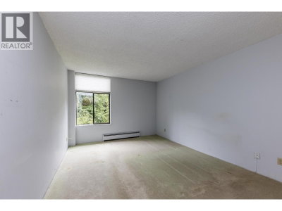 4101 YEW Street | Vancouver British Columbia | Slide Image Twenty