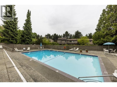 4101 YEW Street | Vancouver British Columbia | Slide Image Twenty-nine