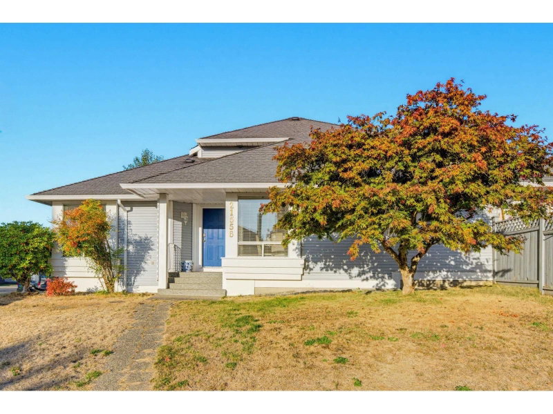 21556 86A Crescent Langley British Columbia, V1M 2E3 - 3 Bedrooms Home For Sale