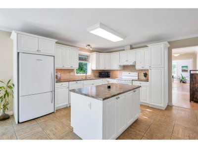 21556 86A Crescent | Langley British Columbia | Slide Image Nineteen