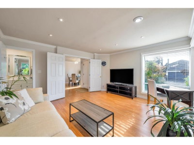 21556 86A Crescent | Langley British Columbia | Slide Image Nine