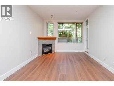 580 RAVEN WOODS Drive | North Vancouver British Columbia | Slide Image Six