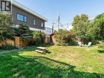 2521 KITCHENER Street | Vancouver British Columbia | Slide Image Fourteen