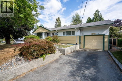 11740 CARSHILL Street | Maple Ridge British Columbia | Slide Image Three