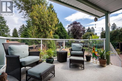11740 CARSHILL Street | Maple Ridge British Columbia | Slide Image Thirty-one