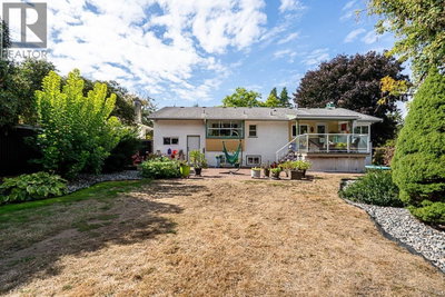 11740 CARSHILL Street | Maple Ridge British Columbia | Slide Image Thirty-seven