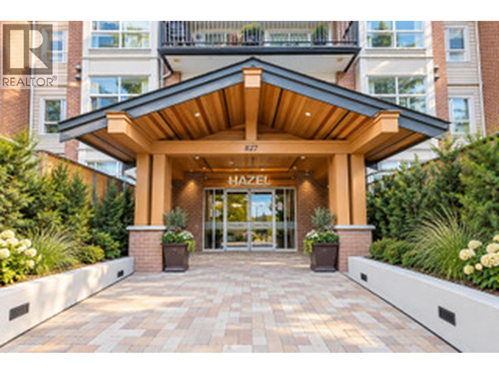 827 RODERICK Avenue, Coquitlam, British Columbia V3K 0E3
