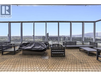 4485 SKYLINE Drive | Burnaby British Columbia | Slide Image Twenty-seven