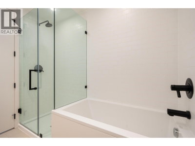 83 MOODY Street | Port Moody British Columbia | Slide Image Twelve