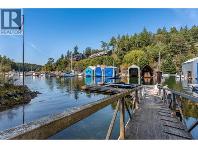 5393 SANS SOUCI Road | Halfmoon Bay British Columbia | Slide Image Twenty-five