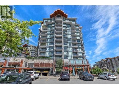 1210 27TH Street | North Vancouver British Columbia | Slide Image Four