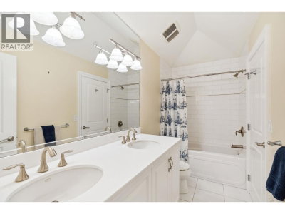 320 FORESTVIEW Lane | Anmore British Columbia | Slide Image Twenty-one