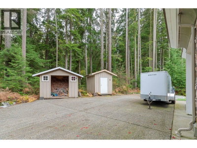 320 FORESTVIEW Lane | Anmore British Columbia | Slide Image Thirty-six