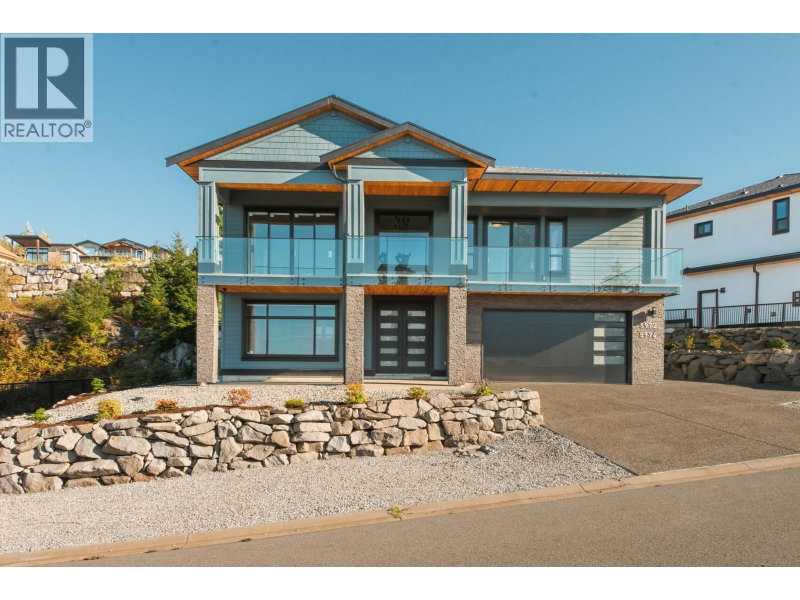 5972/74 BARNACLE Street Sechelt British Columbia, V7Z 0V4 - 5 Bedrooms Home For Sale